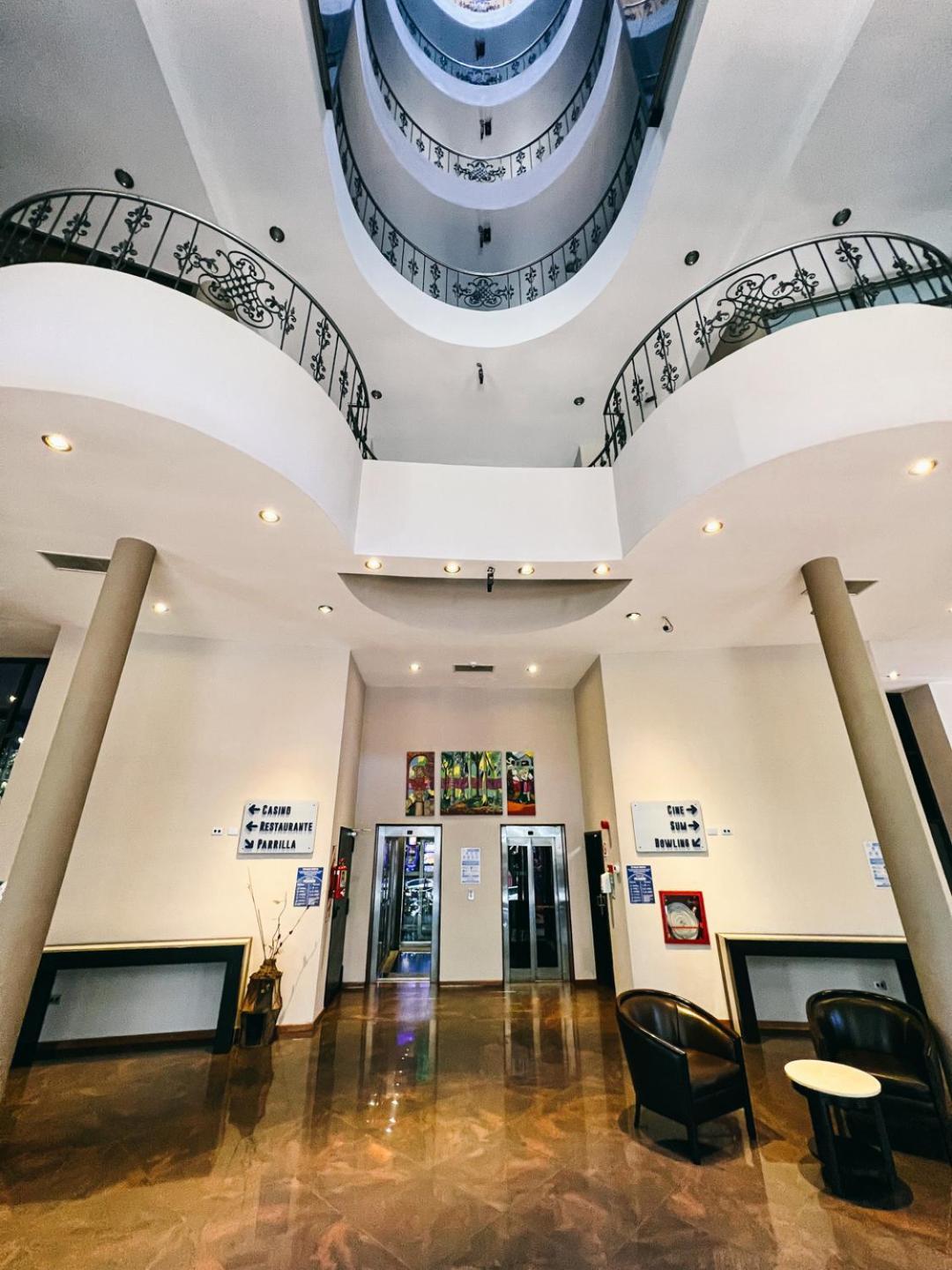 Casino Obera Hotel Buitenkant foto